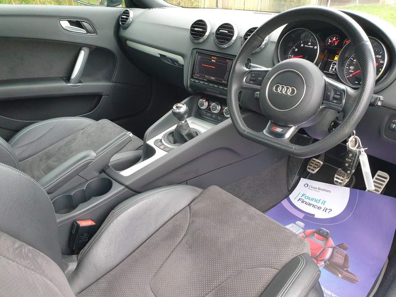 Audi TT 1.8 TFSI S line 3dr