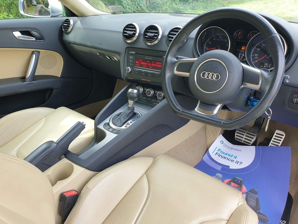 Audi TT  2.0 TFSI Sport S Tronic Euro 5 (s/s) 3dr