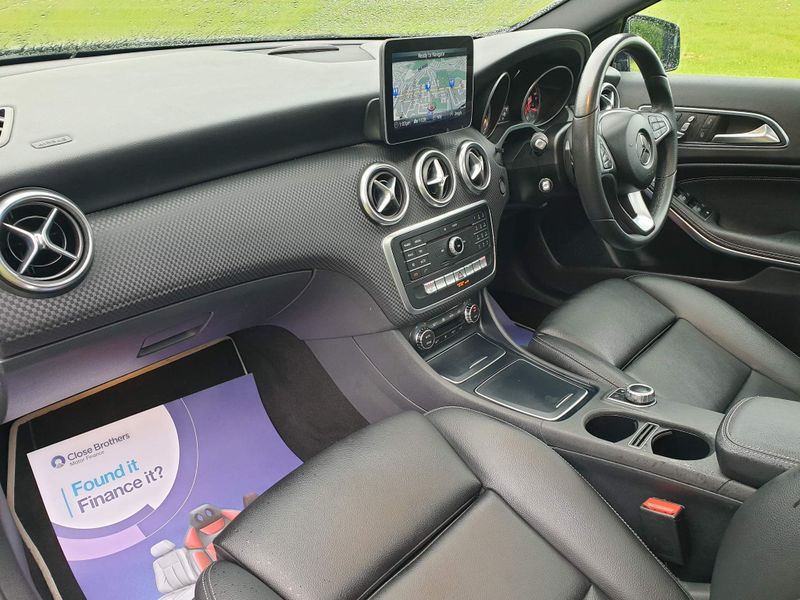 Mercedes-Benz A Class  2.1 A200d Sport (Premium Plus) 7G-DCT Euro 6 (s/s) 5dr