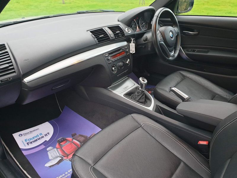 BMW 1 Series  2.0 120i Exclusive Edition 2dr
