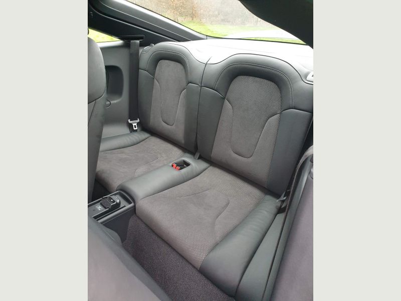 Audi TT 1.8 TFSI S line 3dr