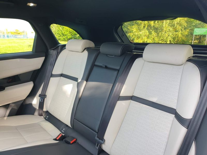 Land Rover Range Rover Velar  3.0 SD6 V6 R-Dynamic HSE Auto 4WD Euro 6 (s/s) 5dr