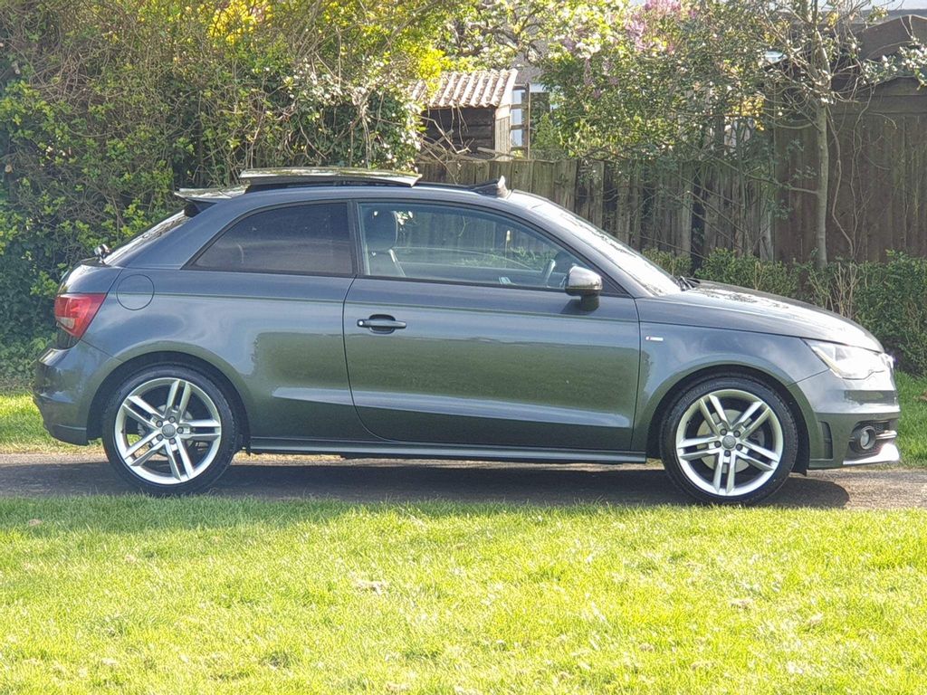 Audi A1  1.4 TFSI S line 3dr