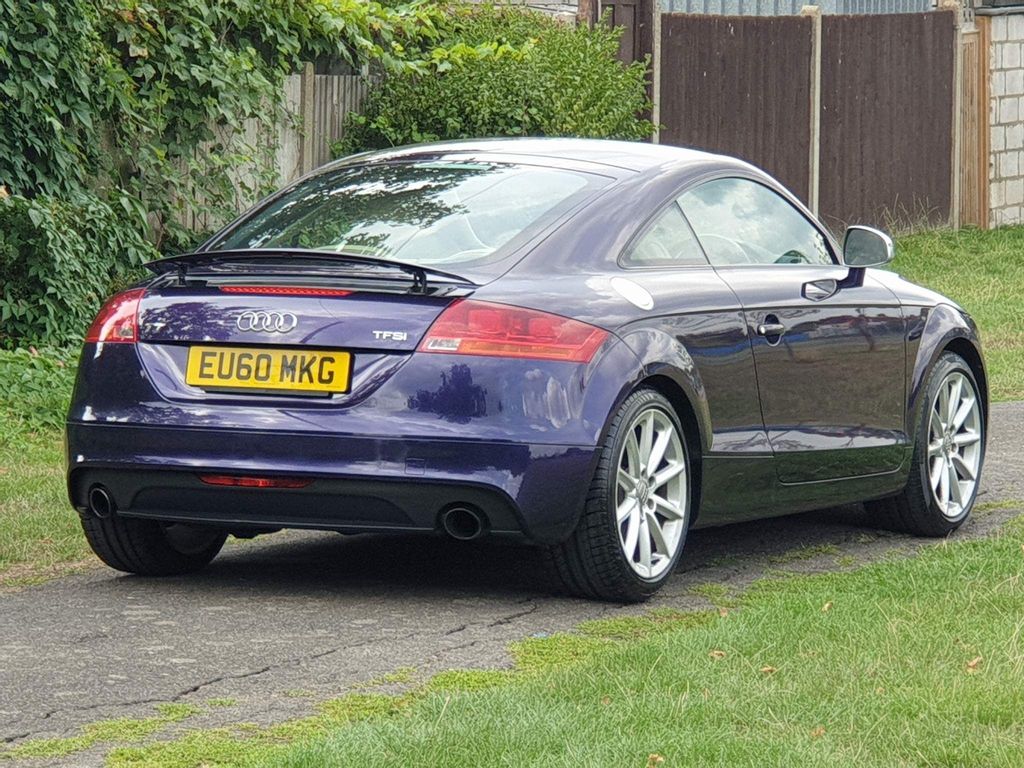 Audi TT  2.0 TFSI Sport S Tronic Euro 5 (s/s) 3dr