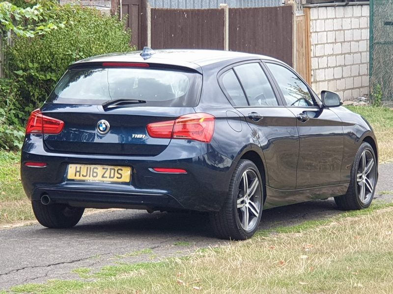 BMW 1 Series  1.5 118i Sport Auto Euro 6 (s/s) 5dr